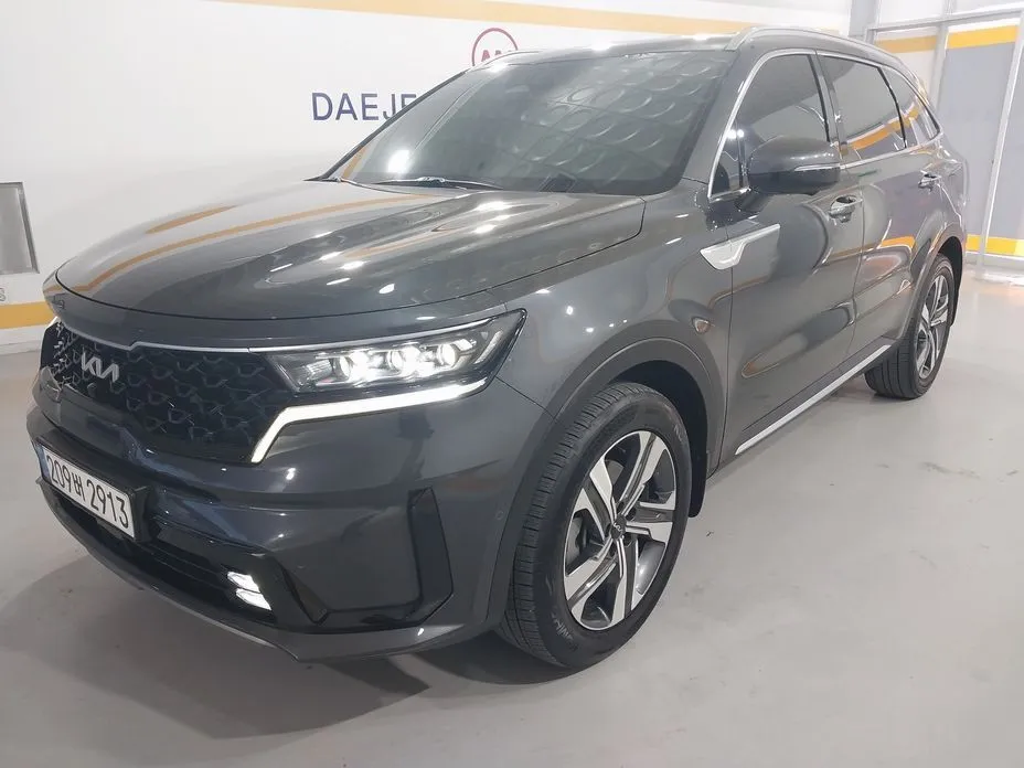 Kia Sorento — фото 1
