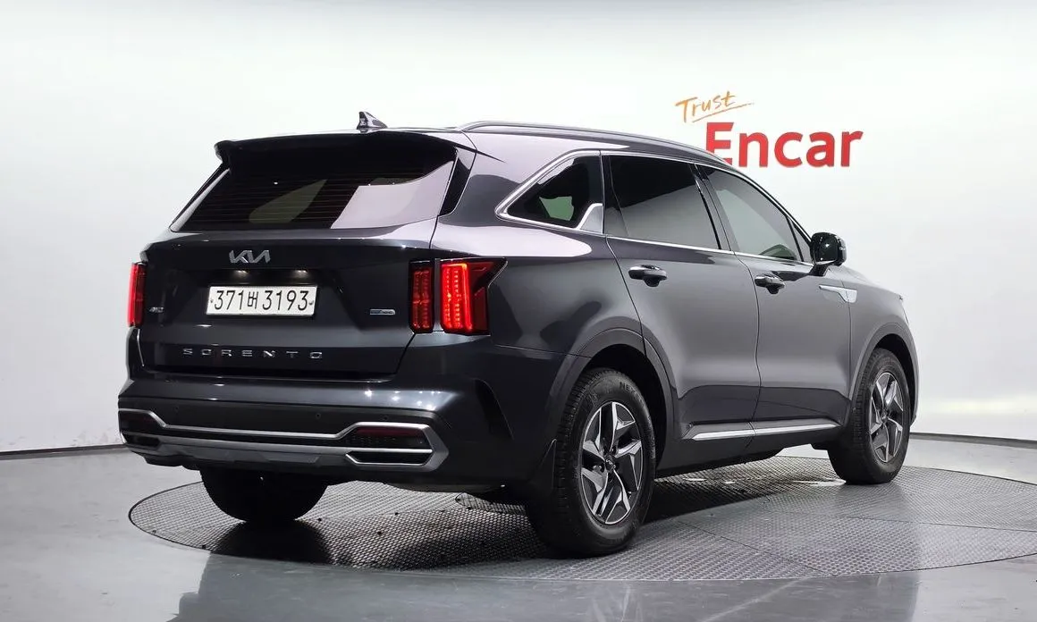 Kia Sorento — фото 4