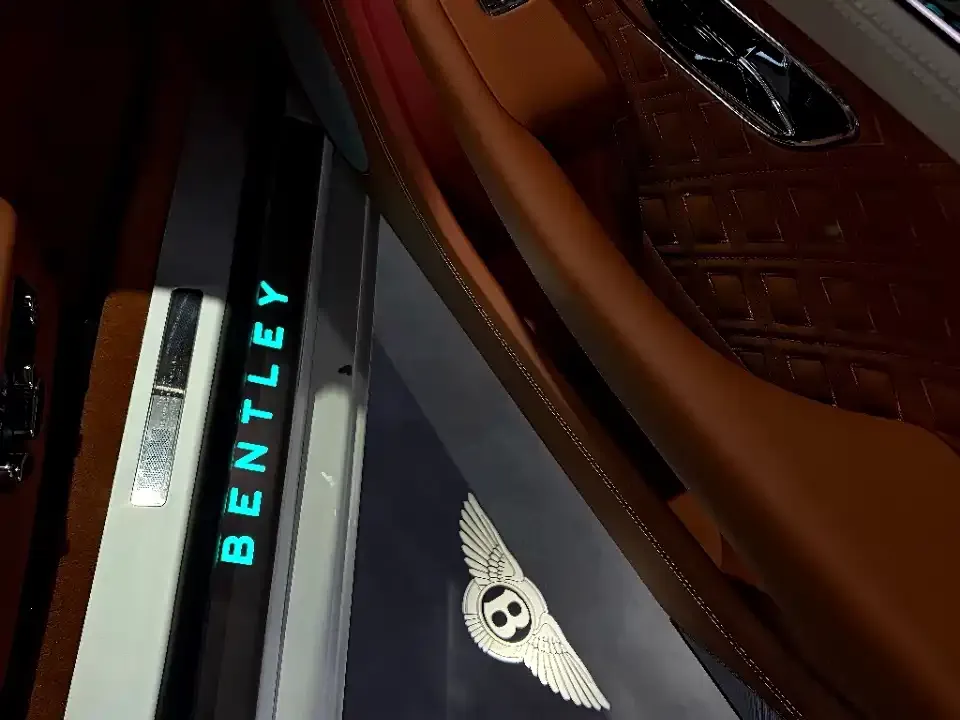 Bentley Continental — фото 3