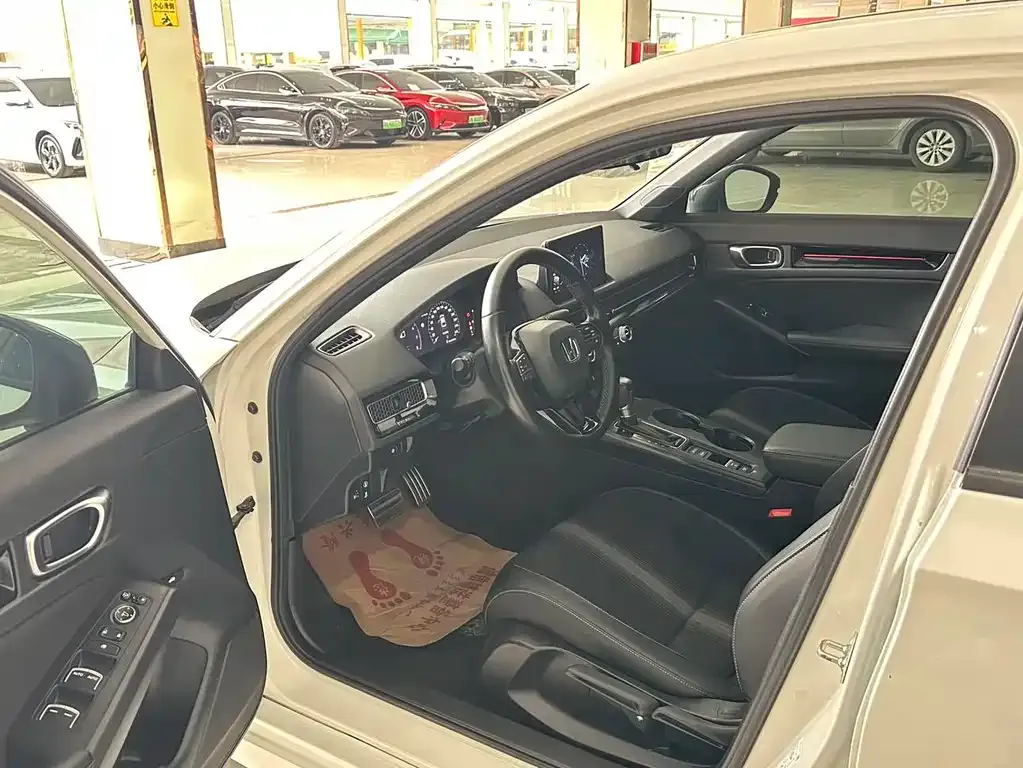 Honda Civic — фото 5