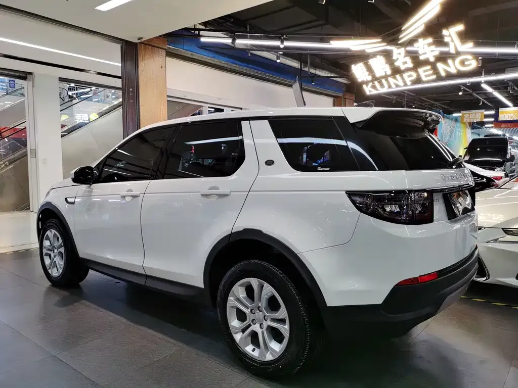 Land Rover Discovery Sport — фото 8