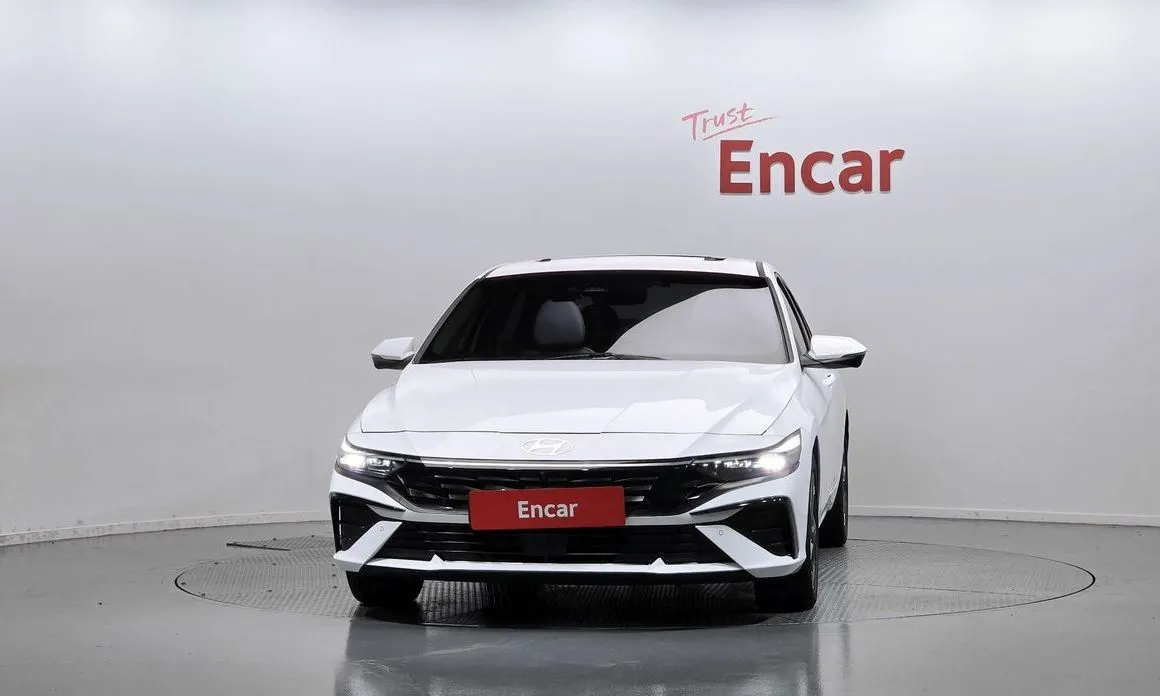 Hyundai AVANTE — фото 3