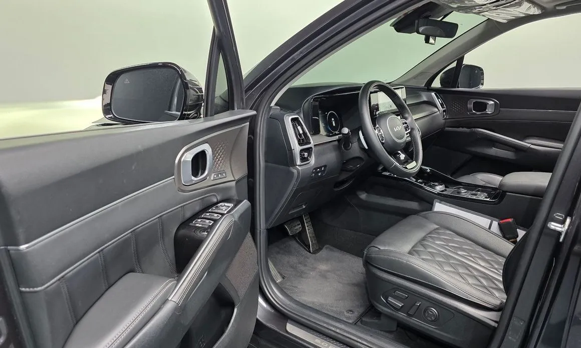 Kia Sorento — фото 6