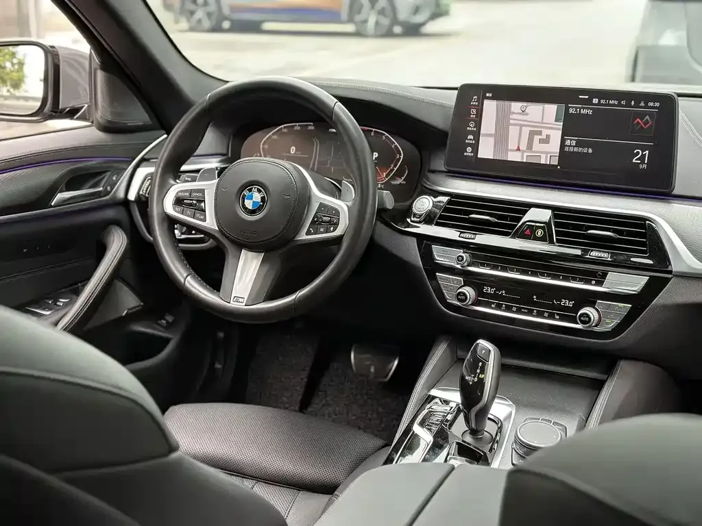 BMW 5 Series (Import) — фото 3