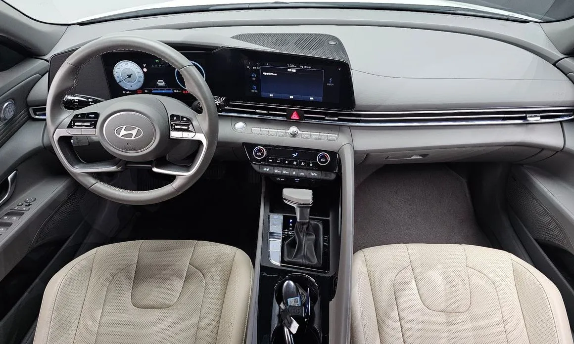 Hyundai AVANTE — фото 4