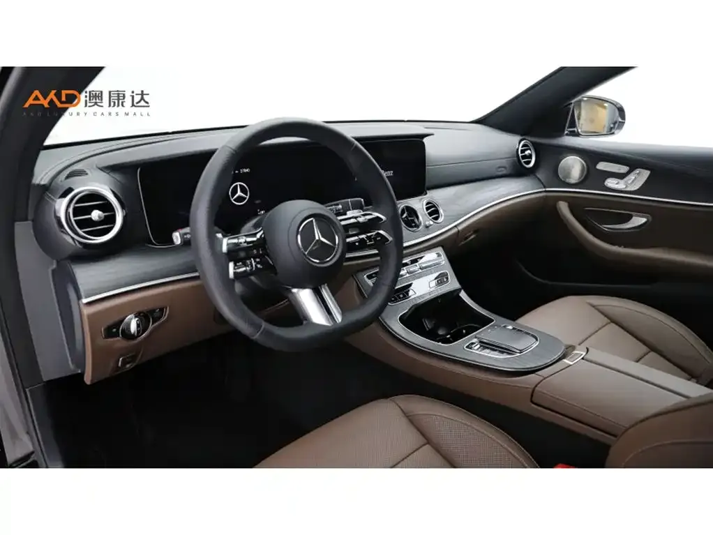 Mercedes-Benz E-Class — фото 4