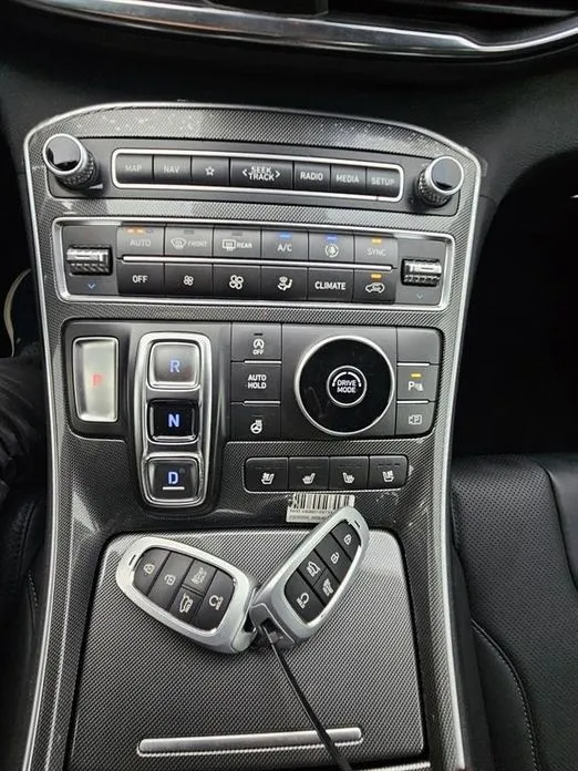 Hyundai Santafe — фото 3
