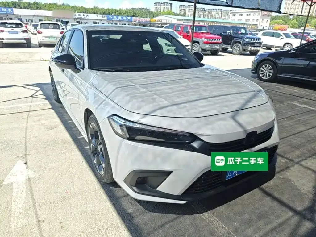Honda Civic — фото 3
