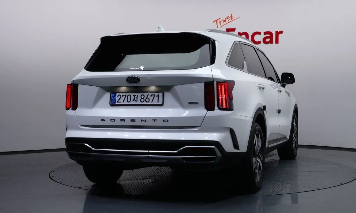 Kia Sorento — фото 3