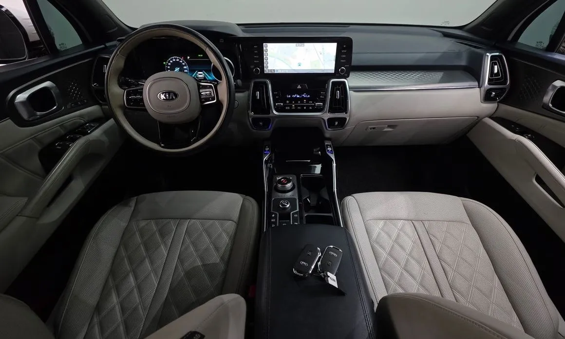 Kia Sorento — фото 8