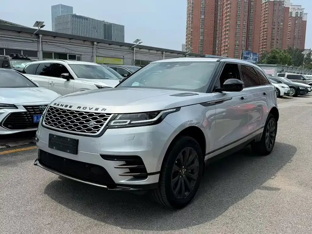 Land Rover Velar — фото 1