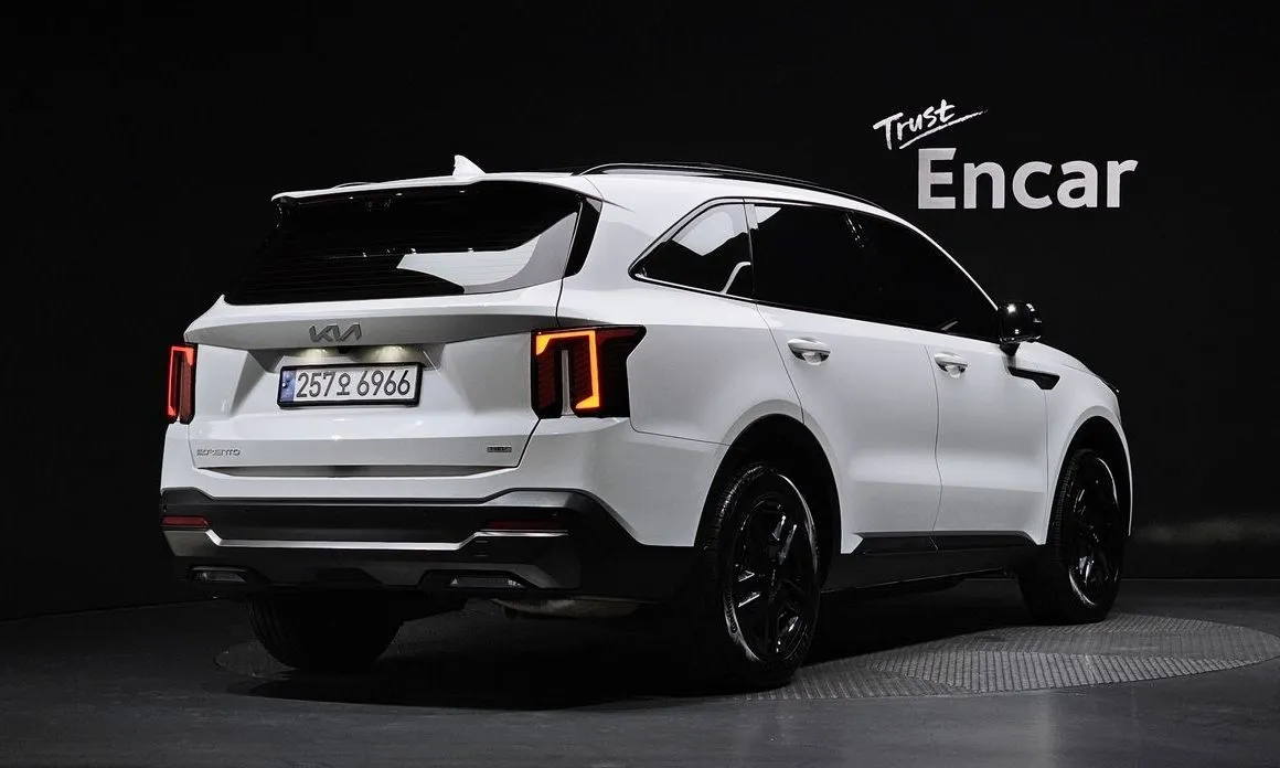Kia Sorento — фото 2