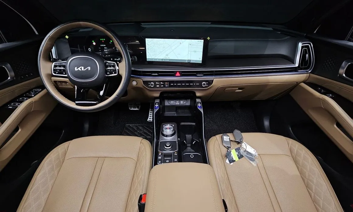 Kia Sorento — фото 7