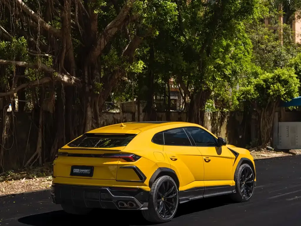 Lamborghini Urus — фото 9