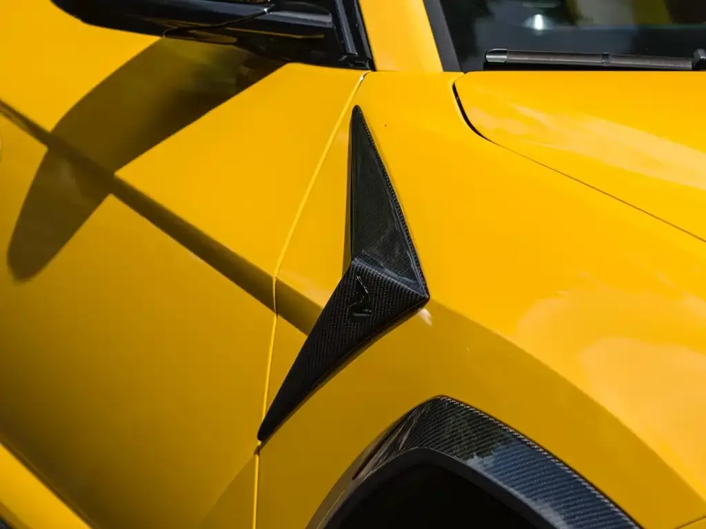 Lamborghini Urus — фото 3