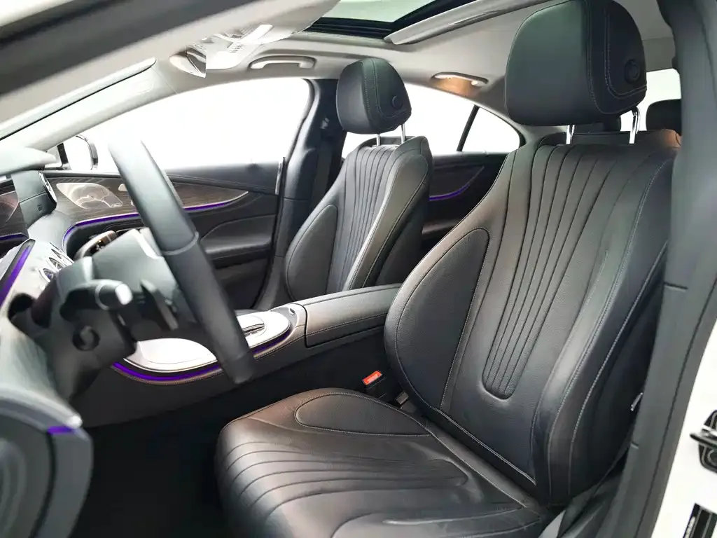 Mercedes-Benz CLS — фото 3