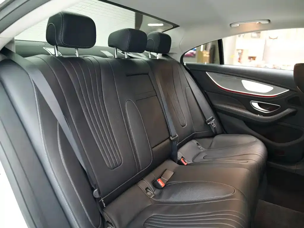 Mercedes-Benz CLS — фото 2