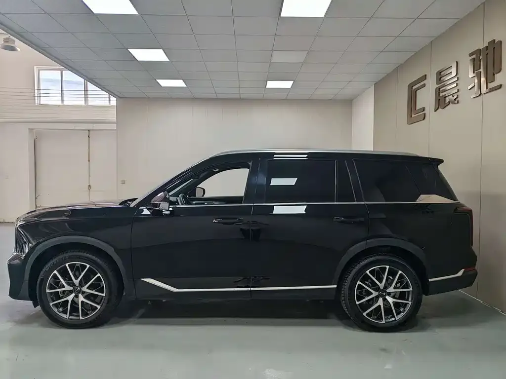 GAC Motor Trumpchi GS8 — фото 8