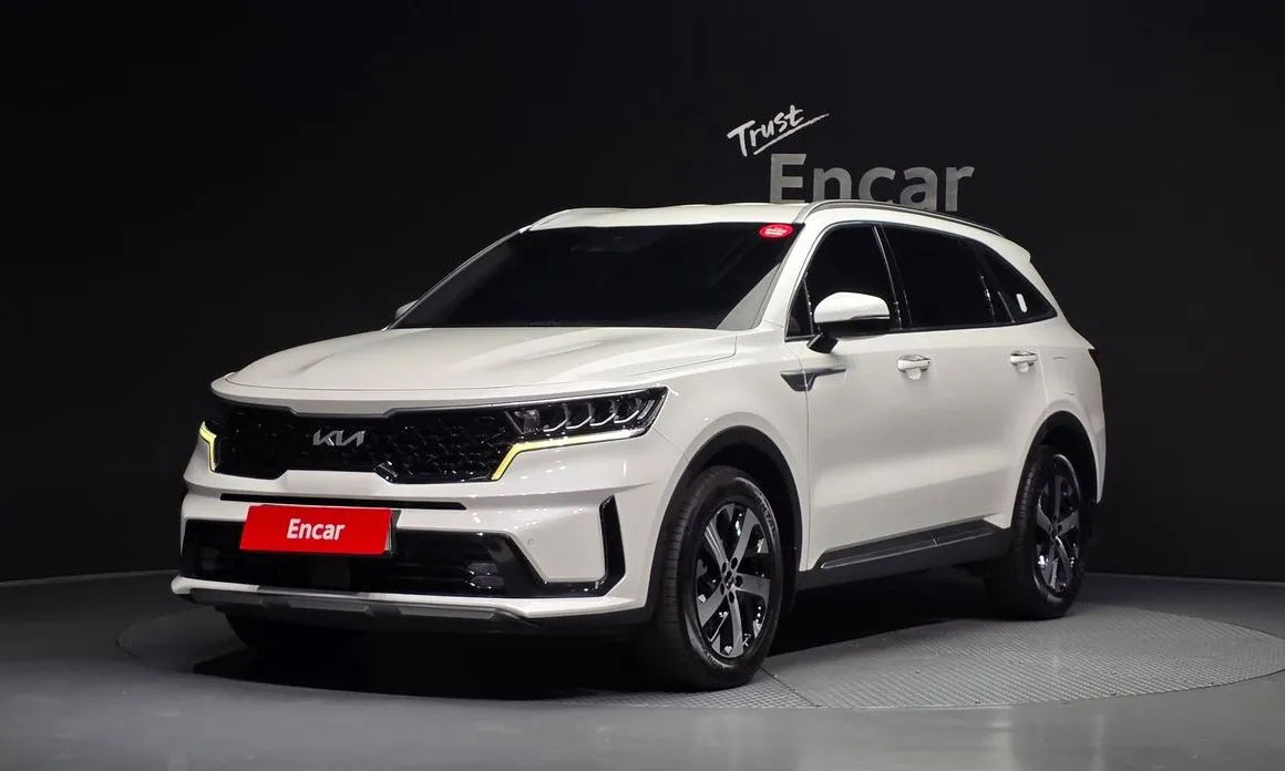 Kia Sorento — фото 1