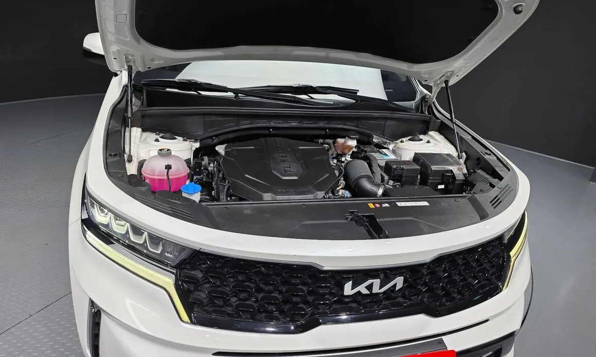 Kia Sorento — фото 9