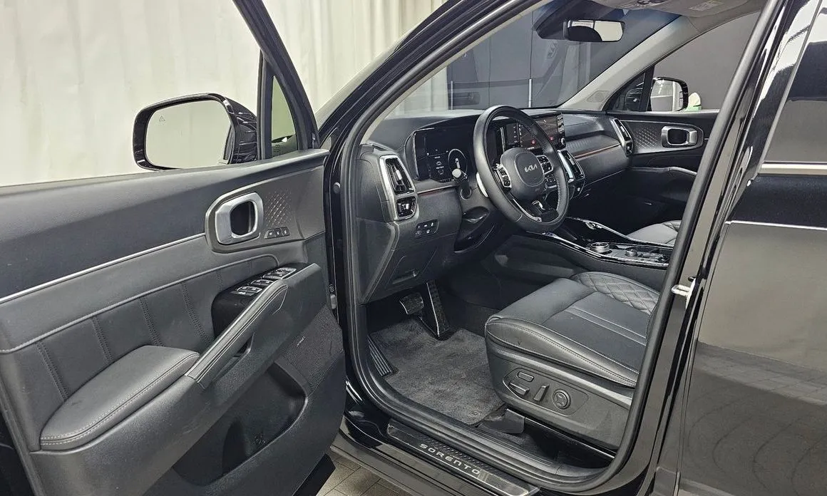 Kia Sorento — фото 4
