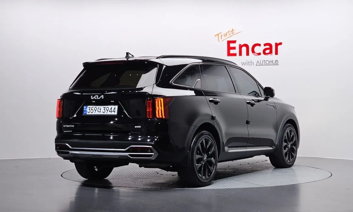 Kia Sorento — фото 6