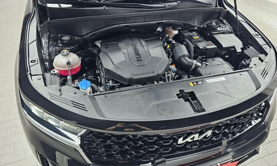 Kia Sorento — фото 10