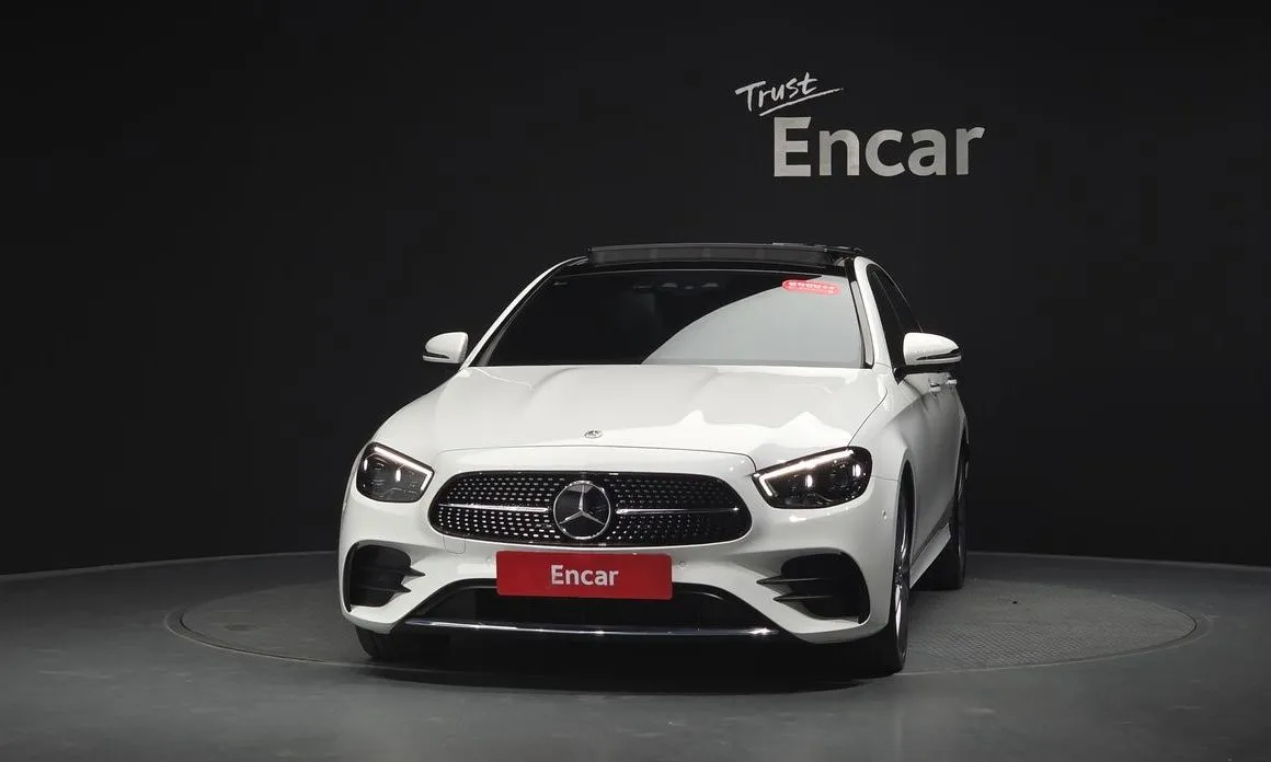Mercedes-Benz E-Class — фото 10