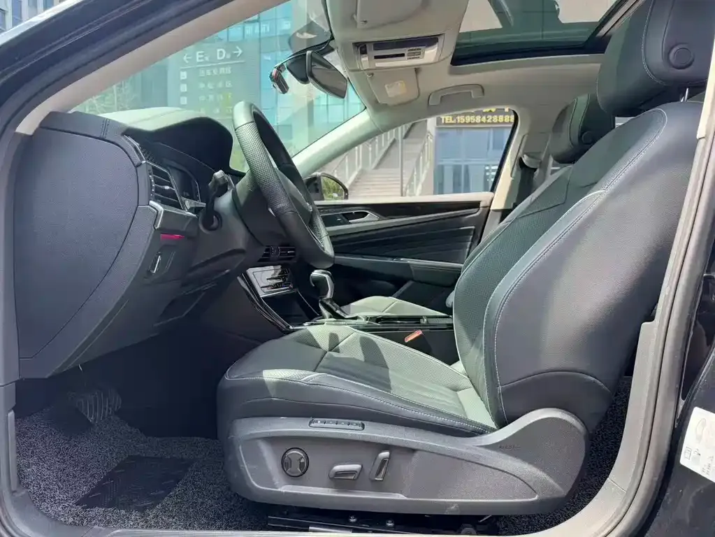 Volkswagen Passat — фото 4
