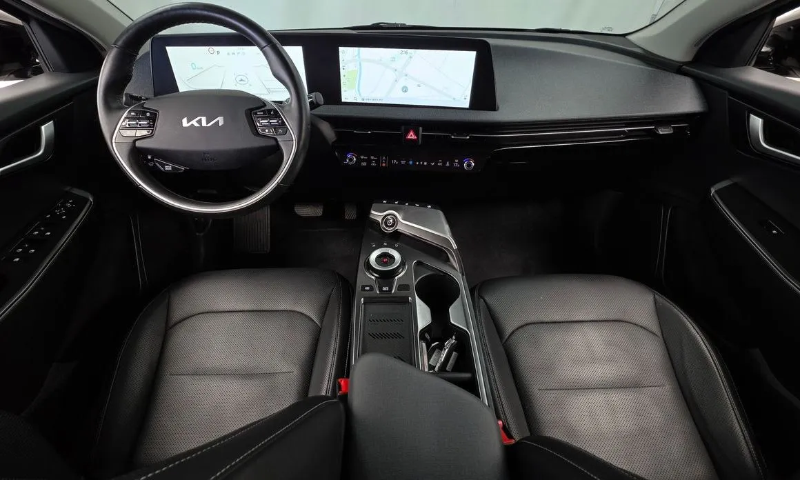 Kia EV6 — фото 7