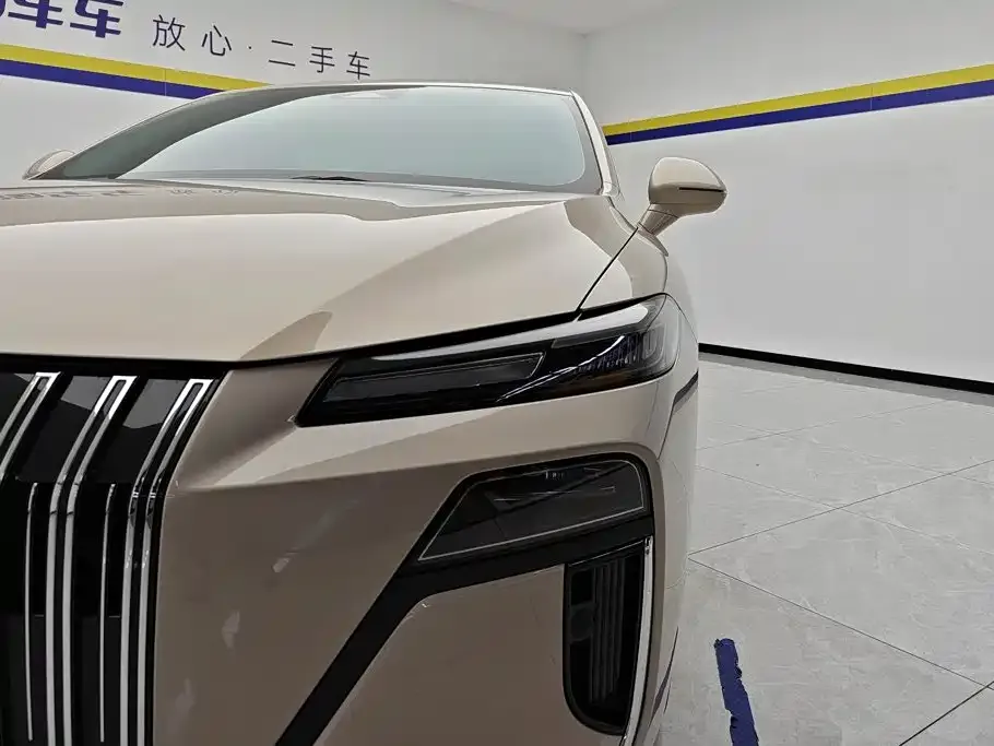 Roewe M7 DMH — фото 6