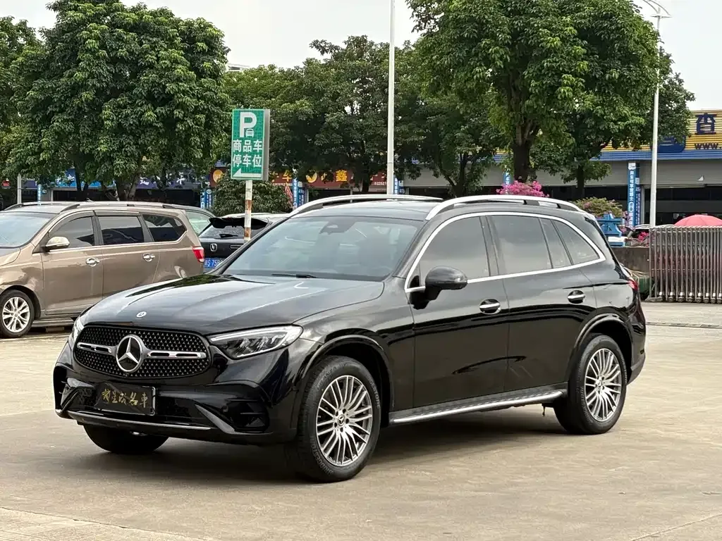 Mercedes-Benz GLC — фото 1