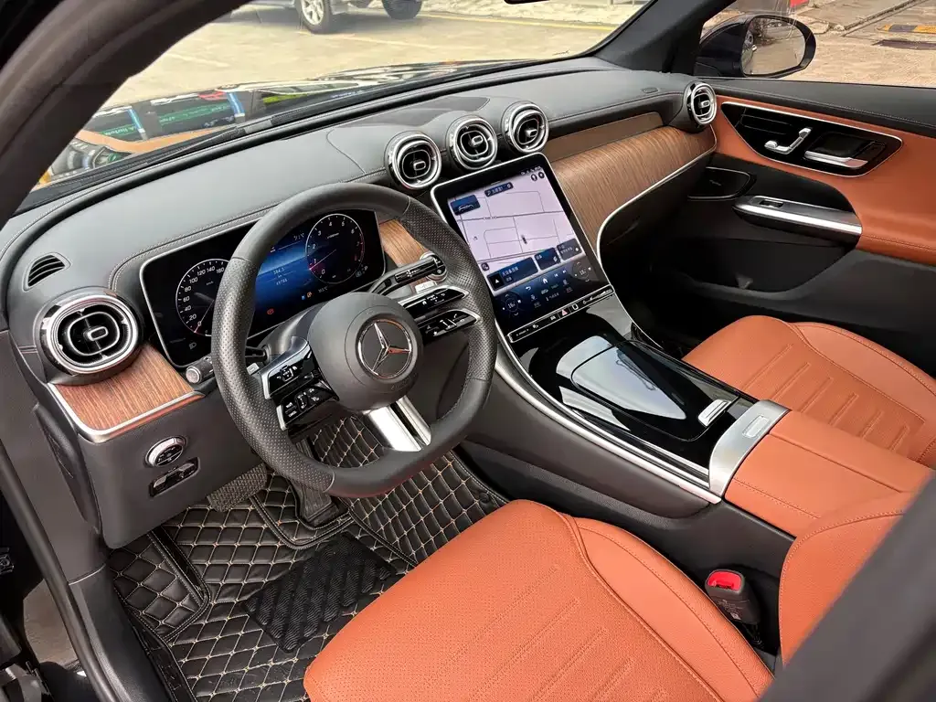 Mercedes-Benz GLC — фото 3