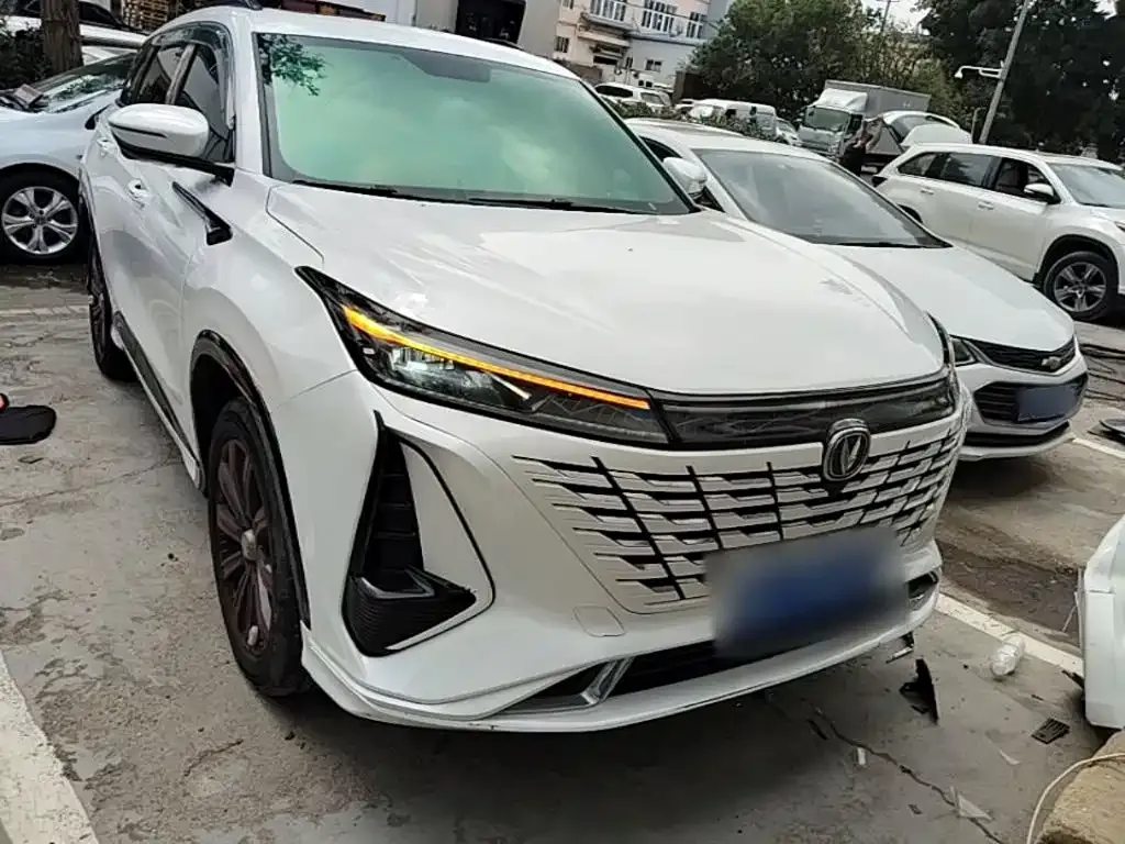 Changan CS75 PLUS — фото 10