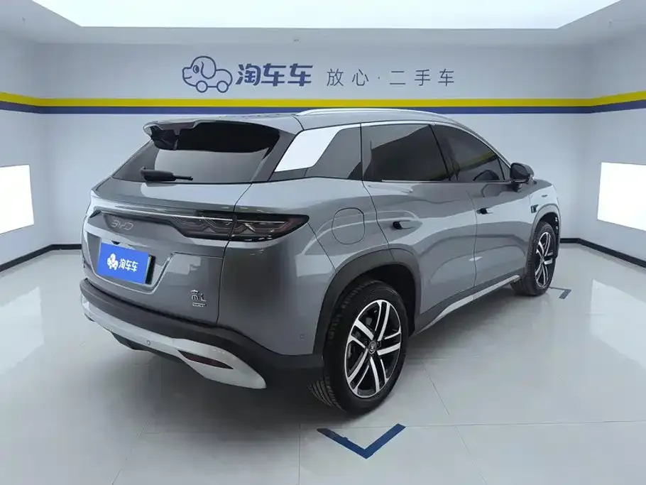 BYD L DM-i — фото 6