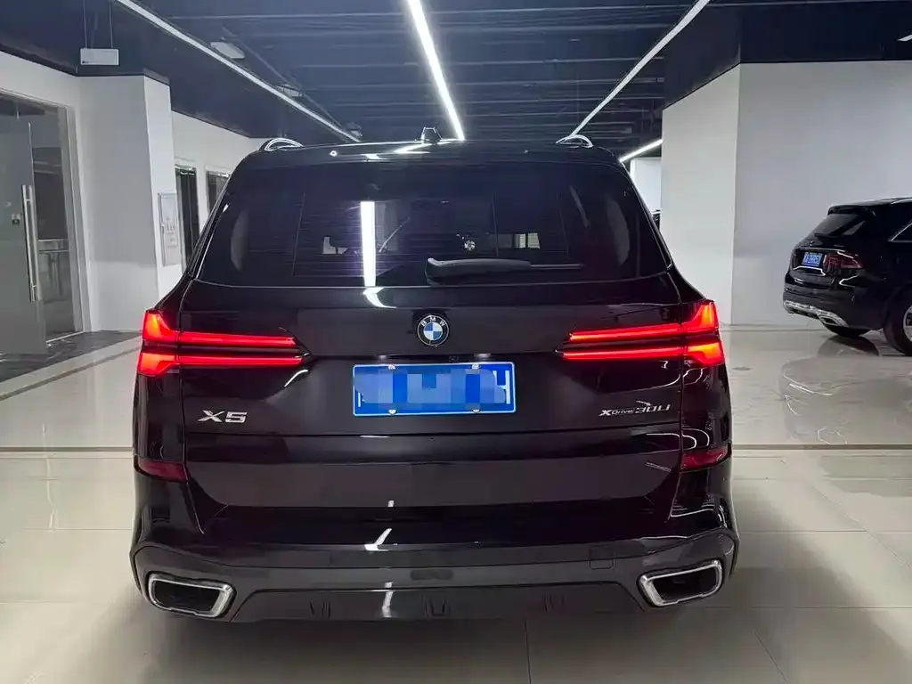 BMW X5 — фото 2