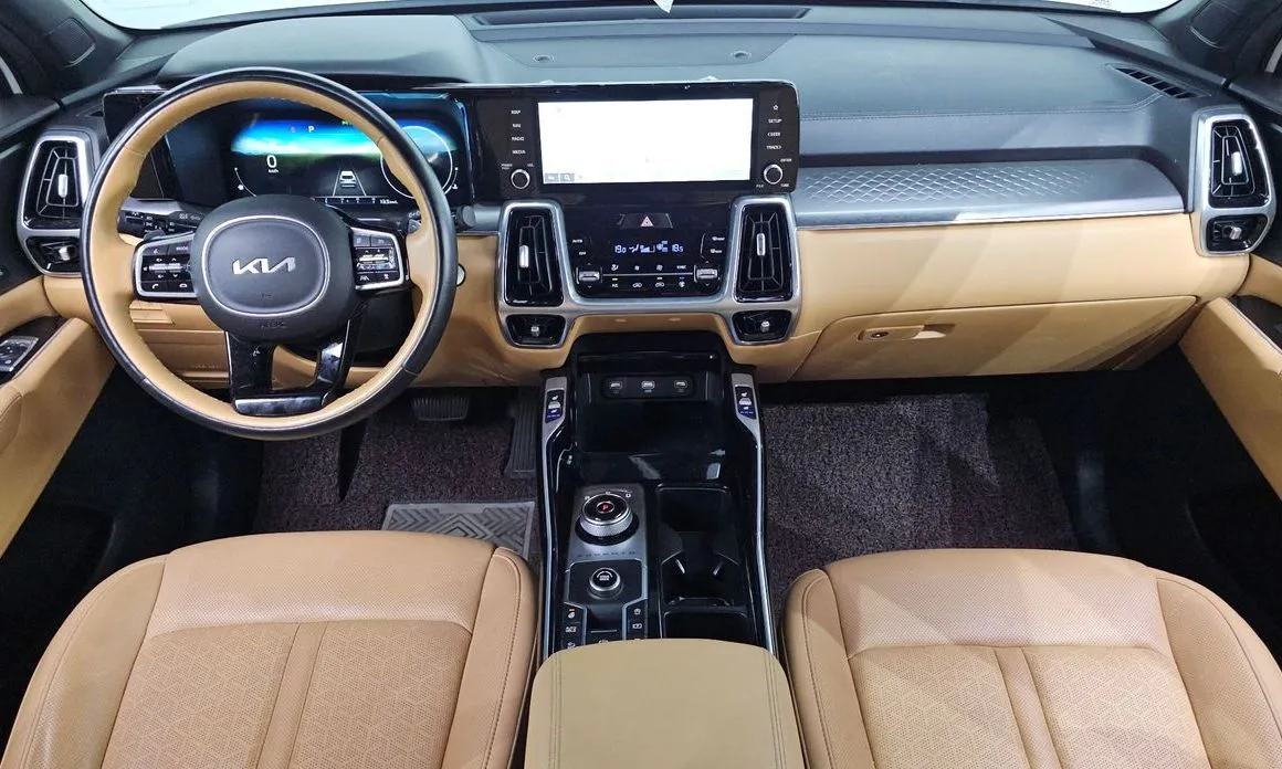 Kia Sorento — фото 7