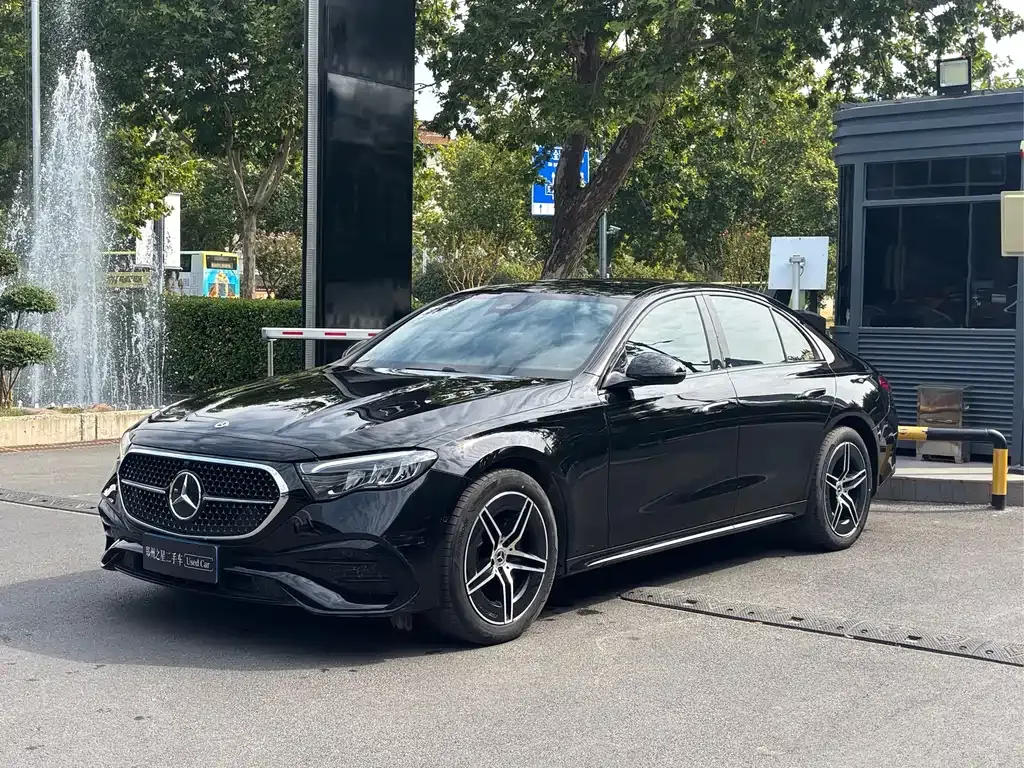 Mercedes-Benz E-Class (Import) — фото 1