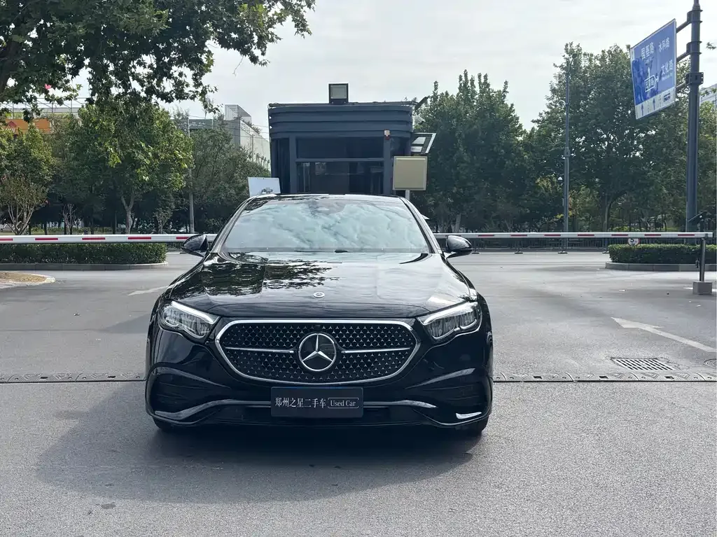 Mercedes-Benz E-Class (Import) — фото 7