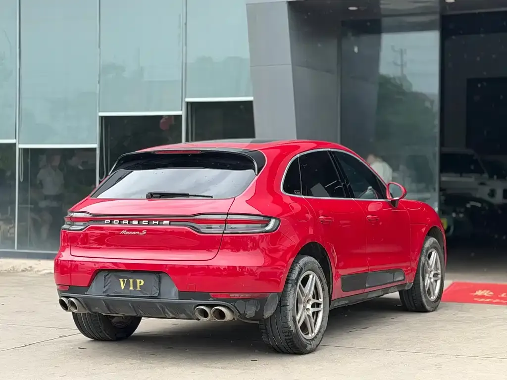 Porsche Macan — фото 5
