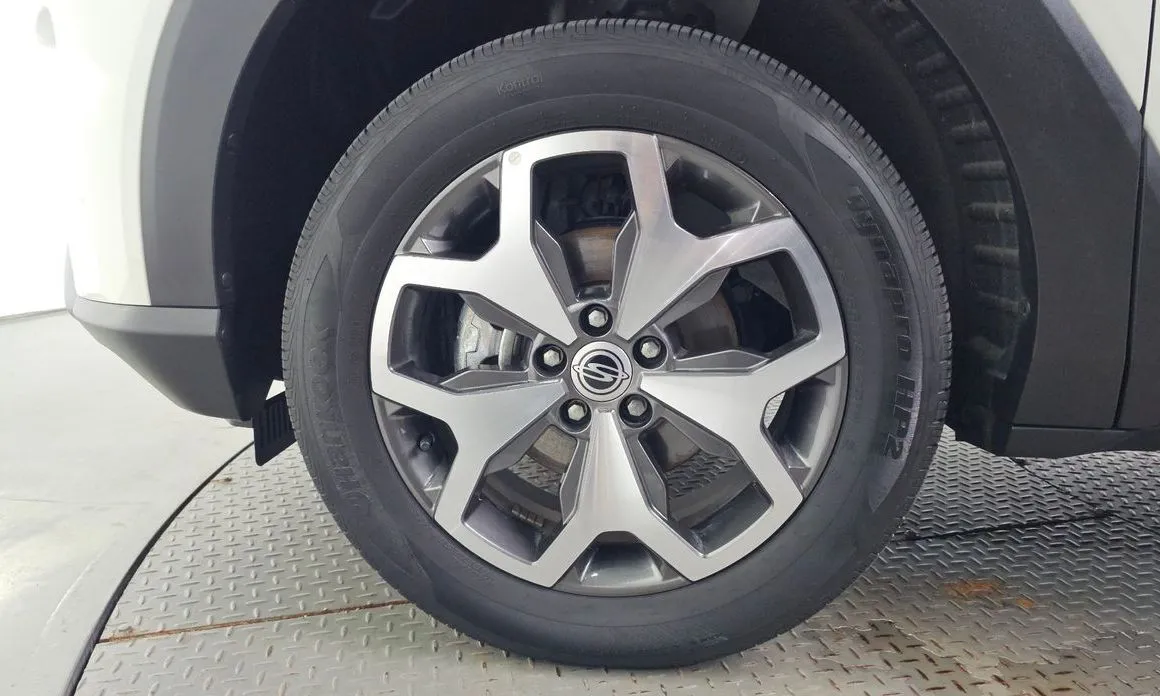 KG Mobility (Ssangyong) Torres — фото 7
