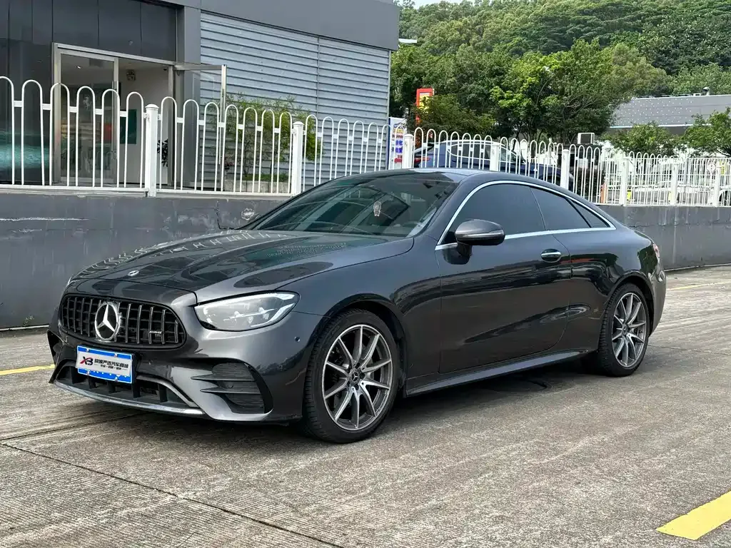 Mercedes-Benz E-Class (Import) — фото 7