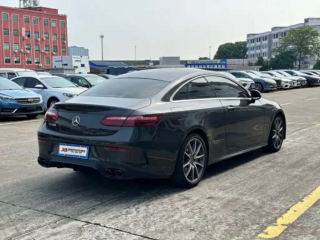 Mercedes-Benz E-Class (Import) — фото 3