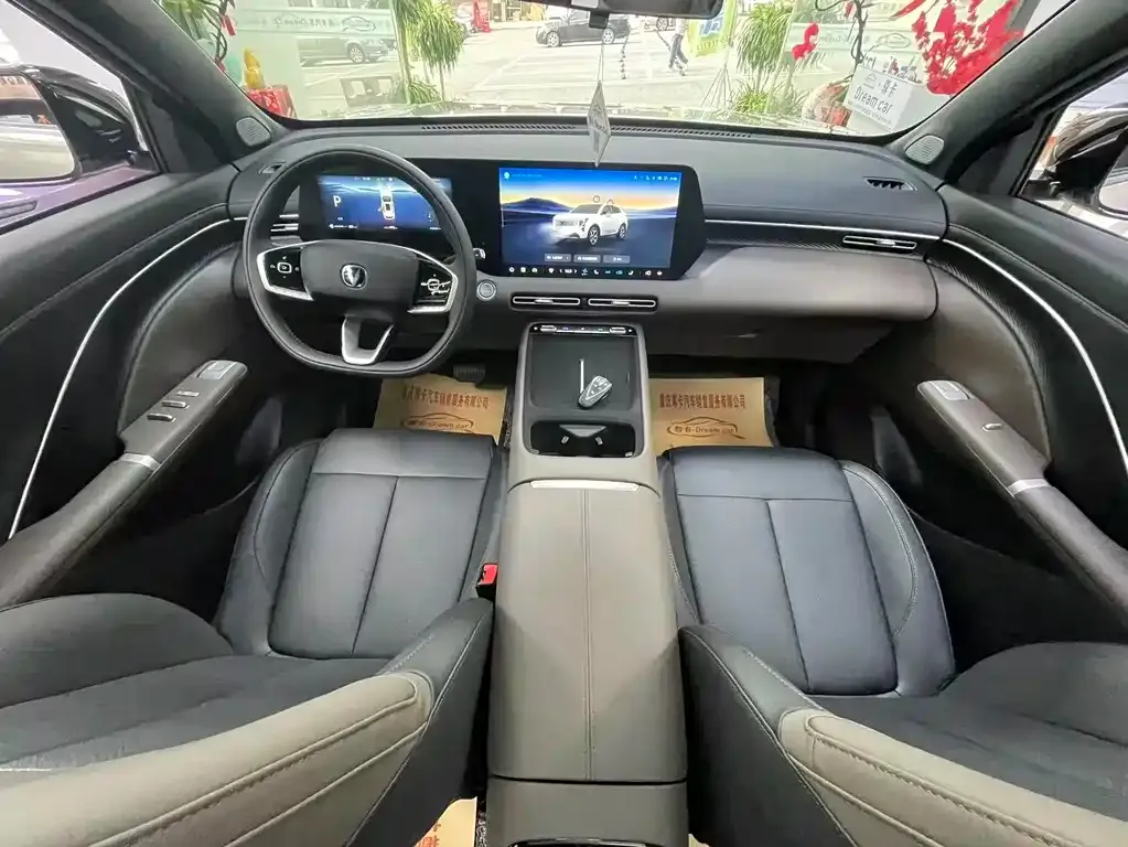 Changan CS55PLUS — фото 4