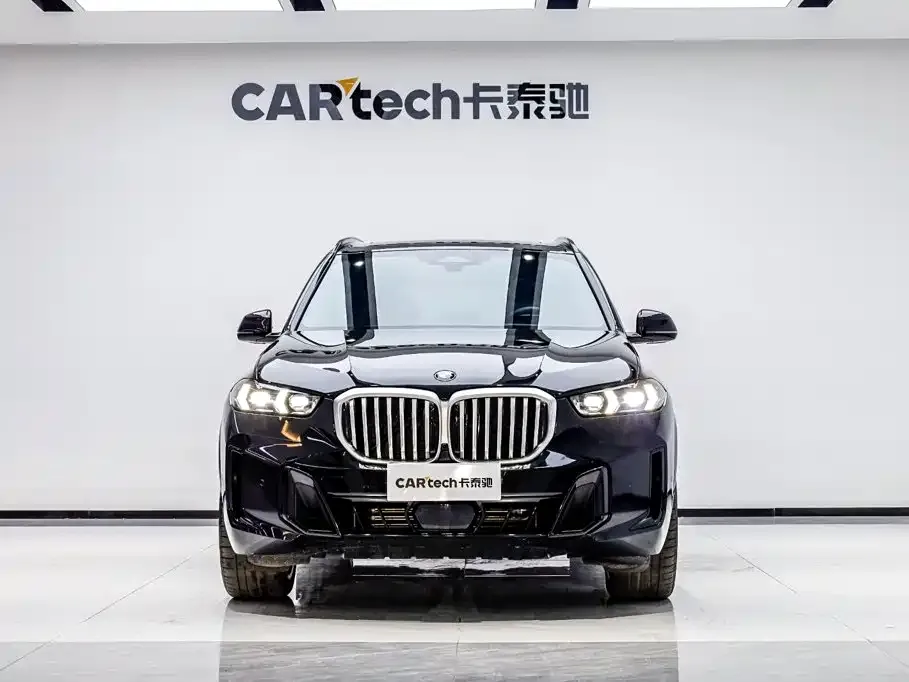 BMW X5 — фото 1