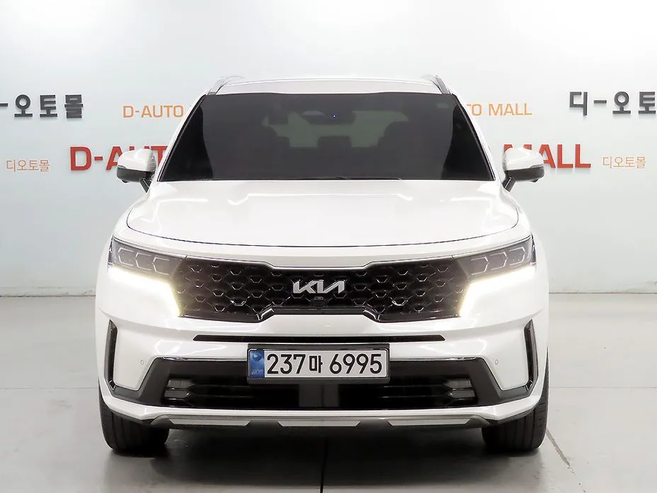 Kia Sorento — фото 4