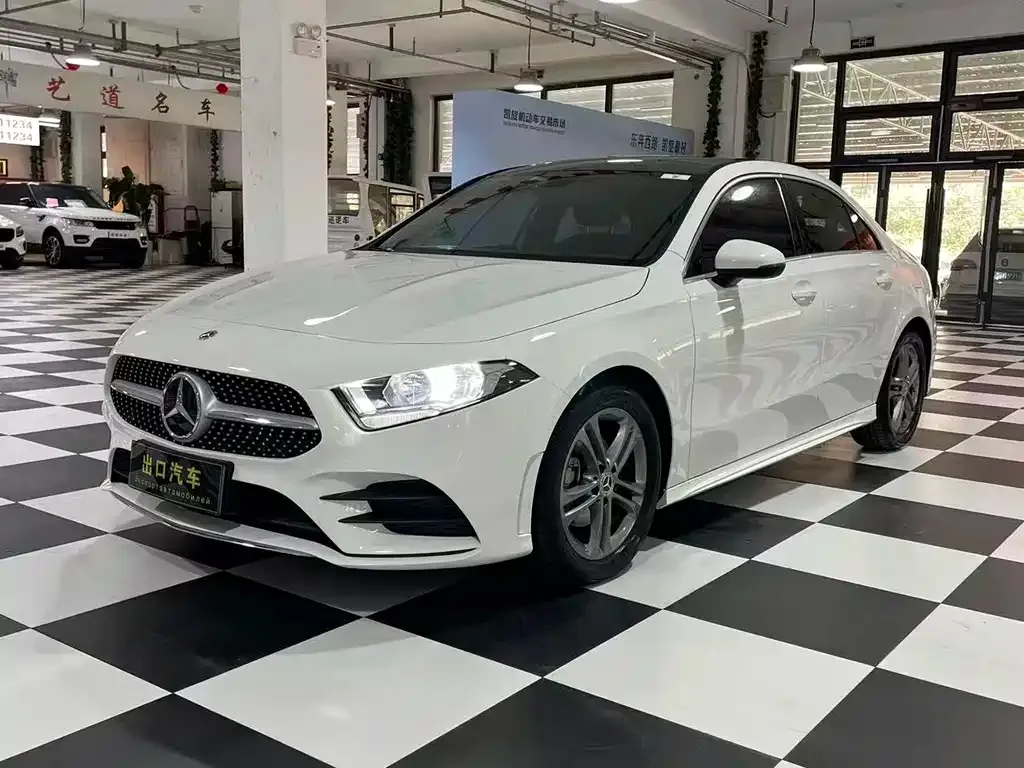 Mercedes-Benz A-Class — фото 1
