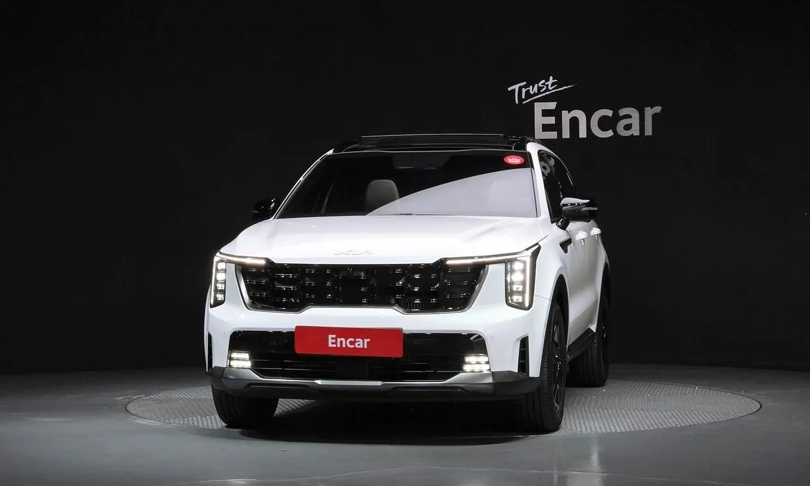 Kia Sorento — фото 4