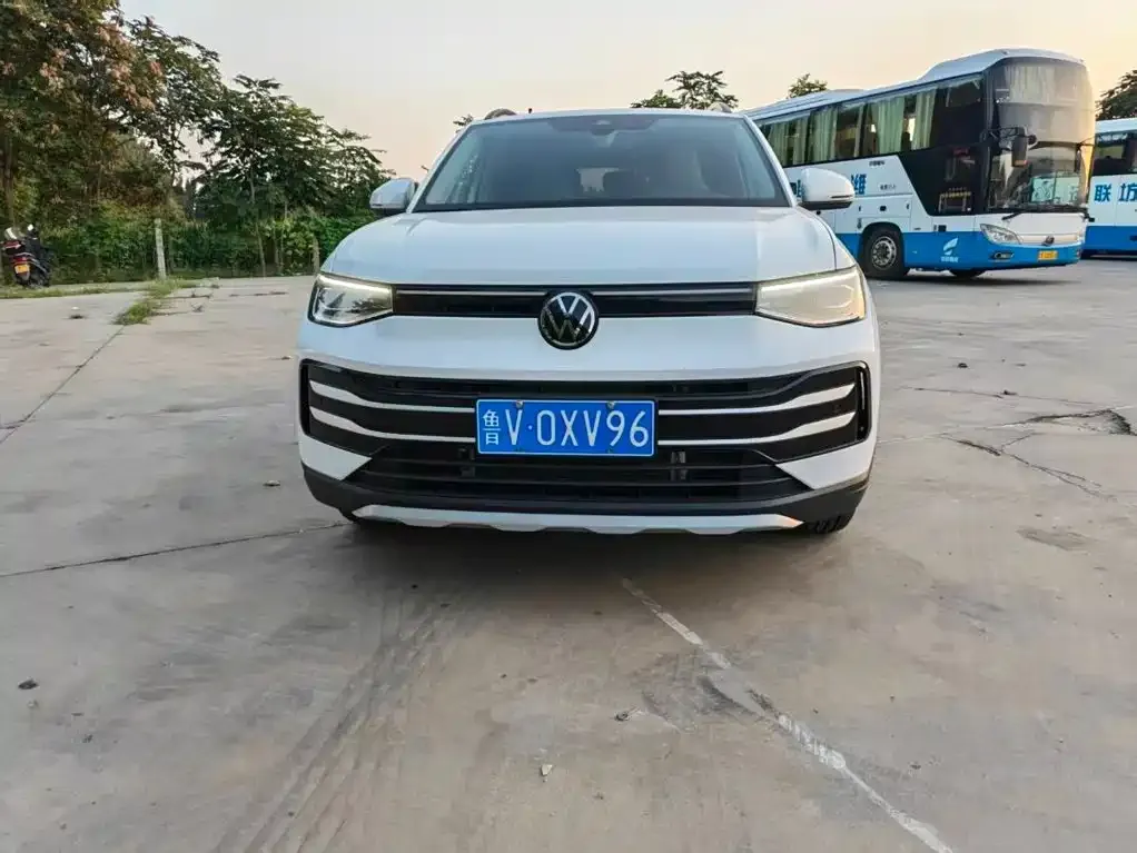 Volkswagen Tharu — фото 10