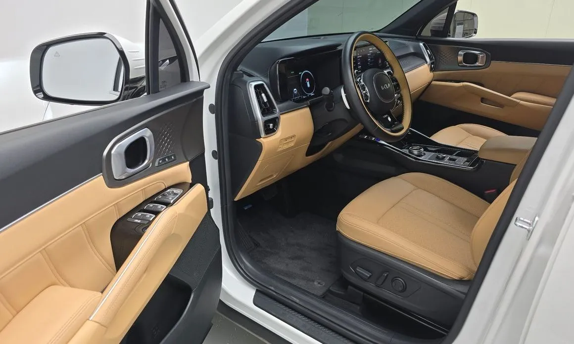 Kia Sorento — фото 9